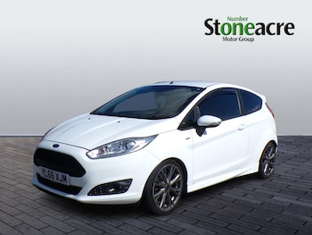 Used Ford Fiesta 2017 for sale - 75696594: Photo