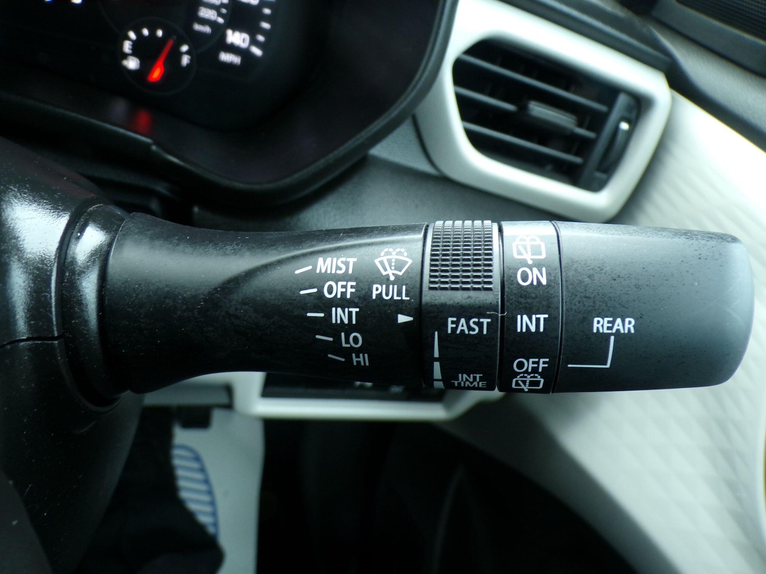 Used Suzuki Swift for sale - 77710107: Photo 22