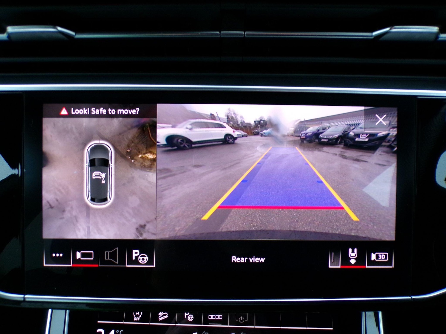 Used Audi Q8 2023 for sale - 76584111: Photo 29