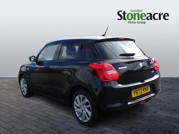 Used Suzuki Swift 2024 for sale - 75965562: Photo