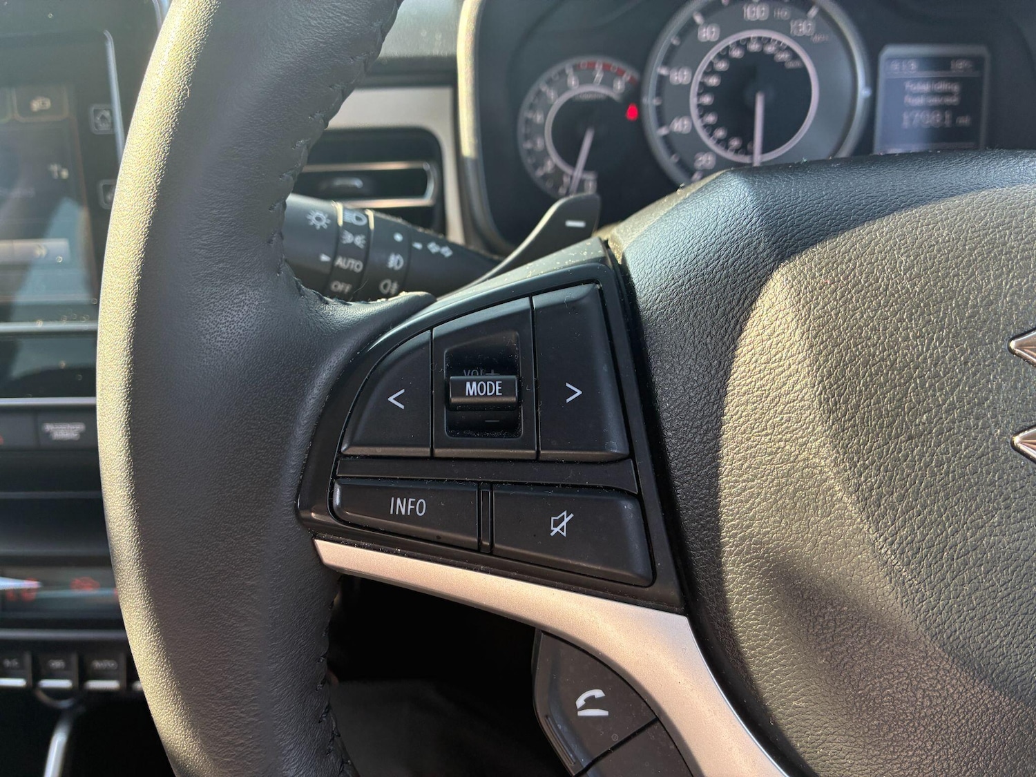 Used Suzuki Ignis for sale - 78185670: Photo 13