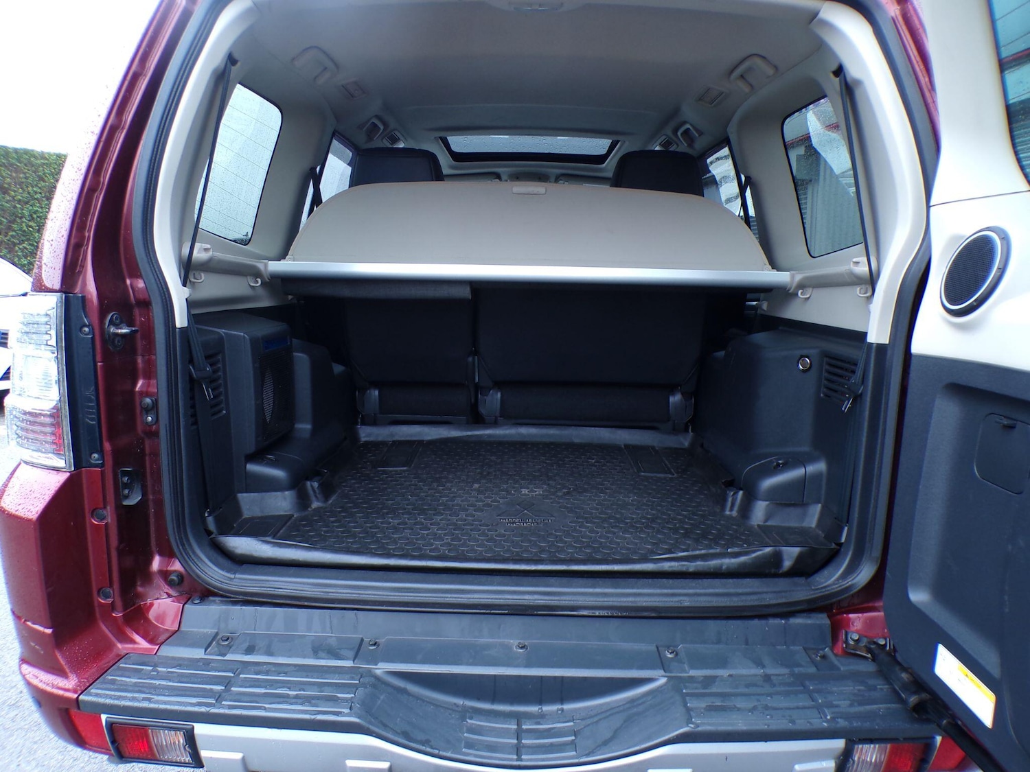 Used Mitsubishi Shogun 2016 for sale - 77495745: Photo 32