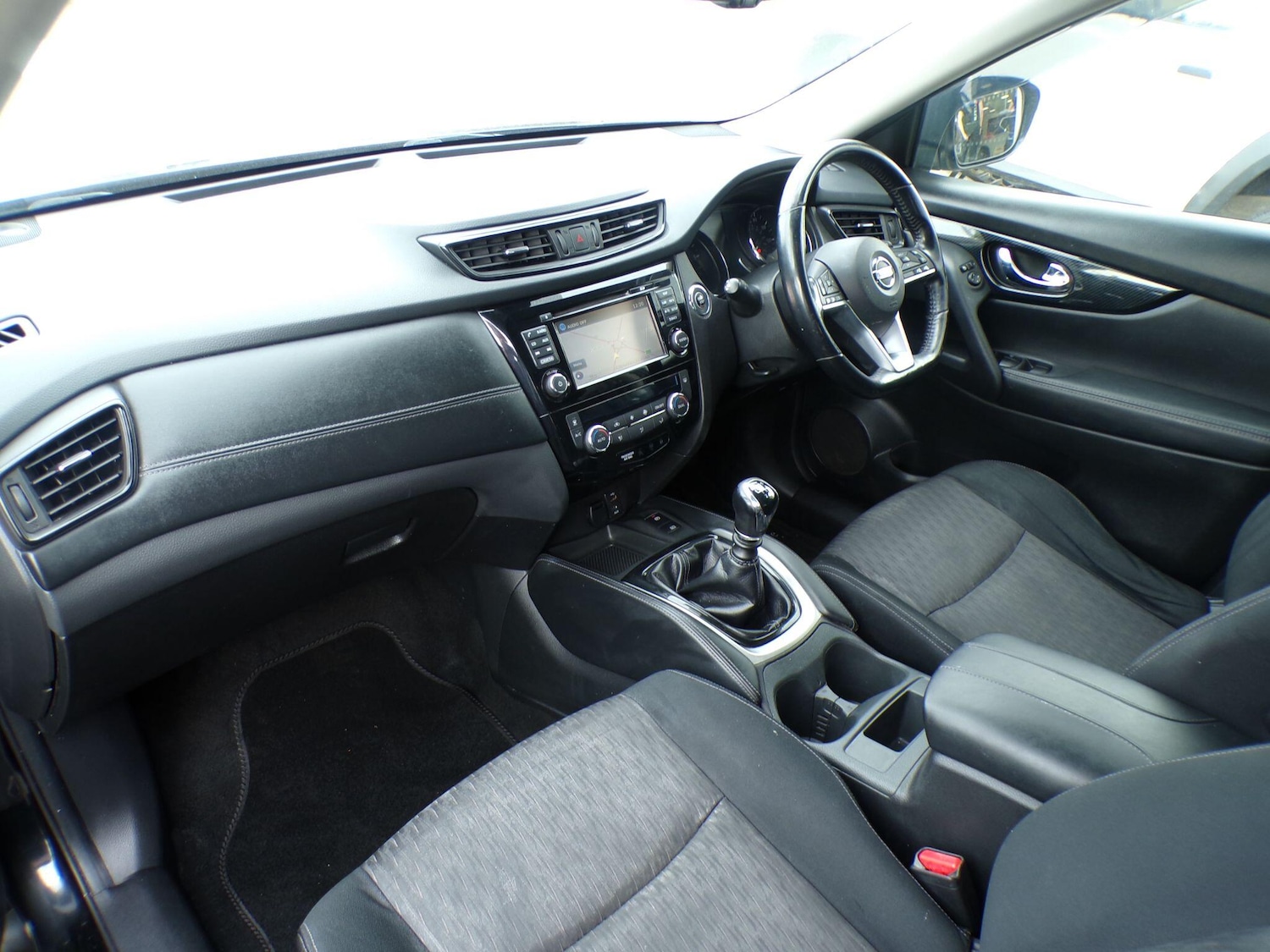 Used Nissan X-Trail 2017 for sale - 77958206: Photo 10