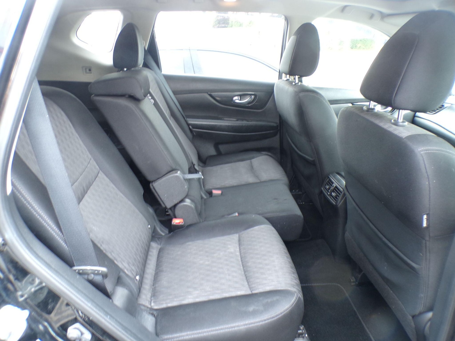 Used Nissan X-Trail 2017 for sale - 77958206: Photo 14