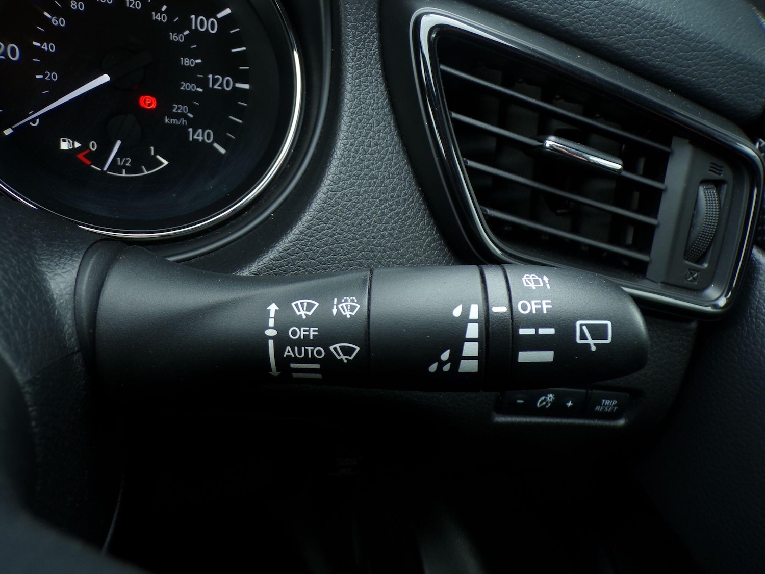 Used Nissan X-Trail 2017 for sale - 77958206: Photo 19