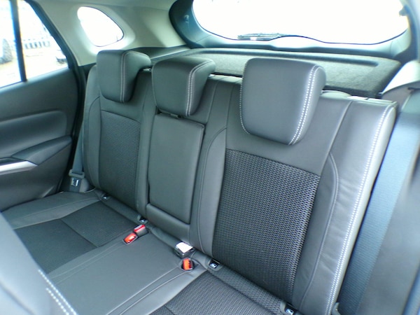 Used Suzuki SX4 S-Cross for sale - 76270359: Photo 15