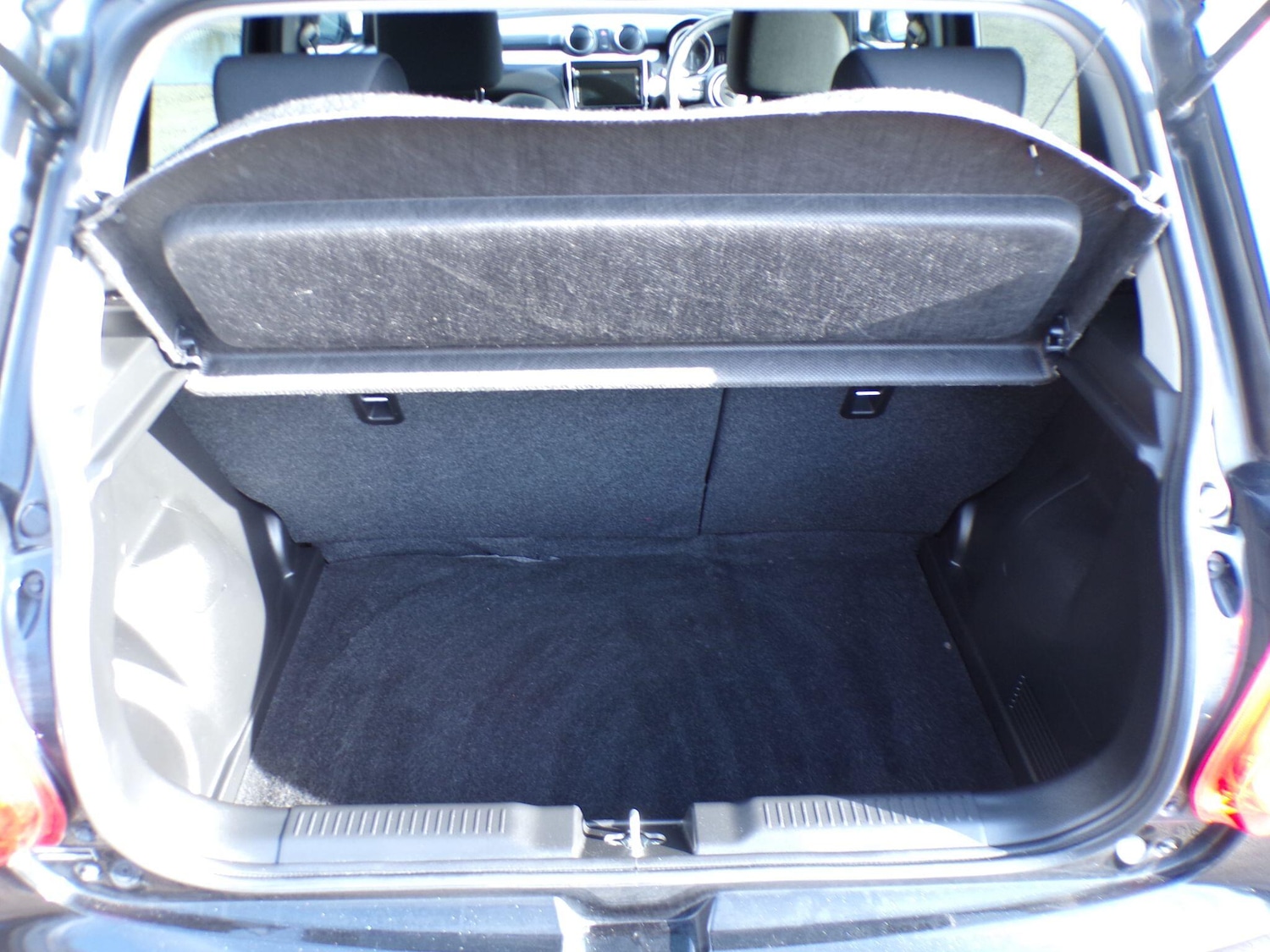 Used Suzuki Swift 2020 for sale - 77683405: Photo 27