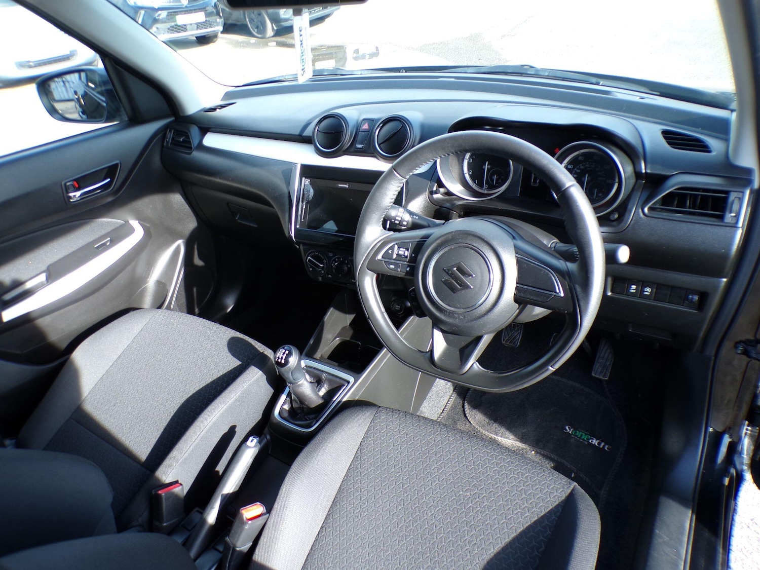 Used Suzuki Swift 2020 for sale - 77683405: Photo 9