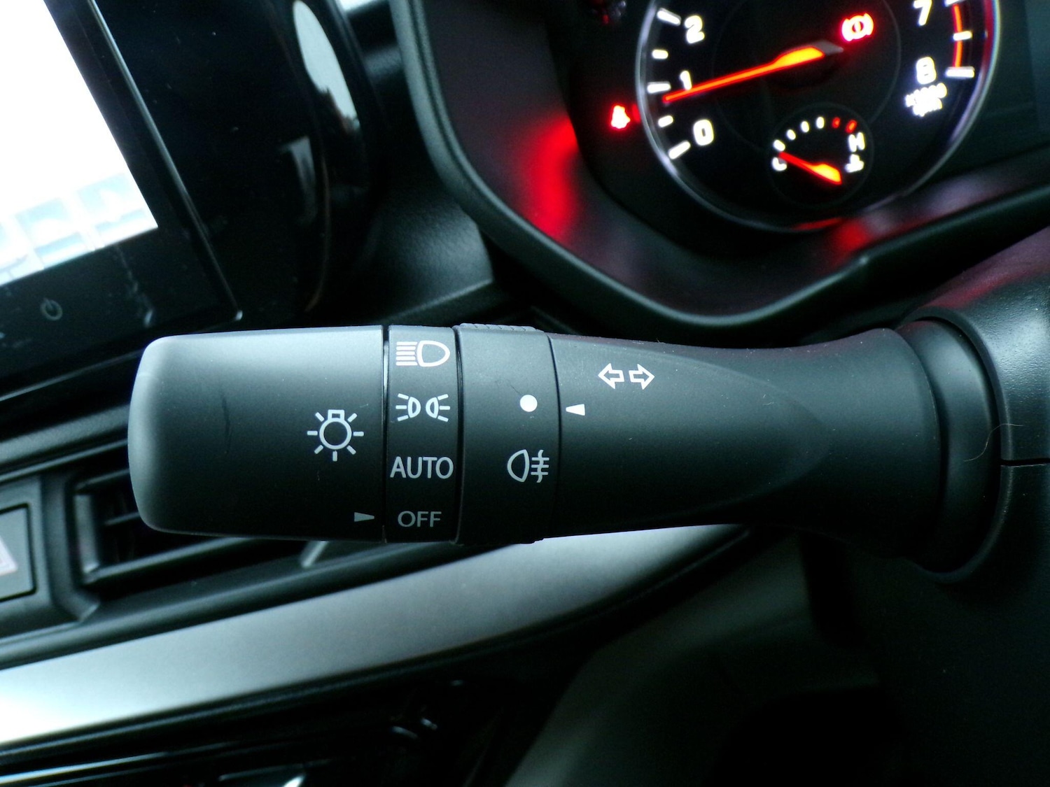 Used Suzuki Swift 2025 for sale - 76584184: Photo 24