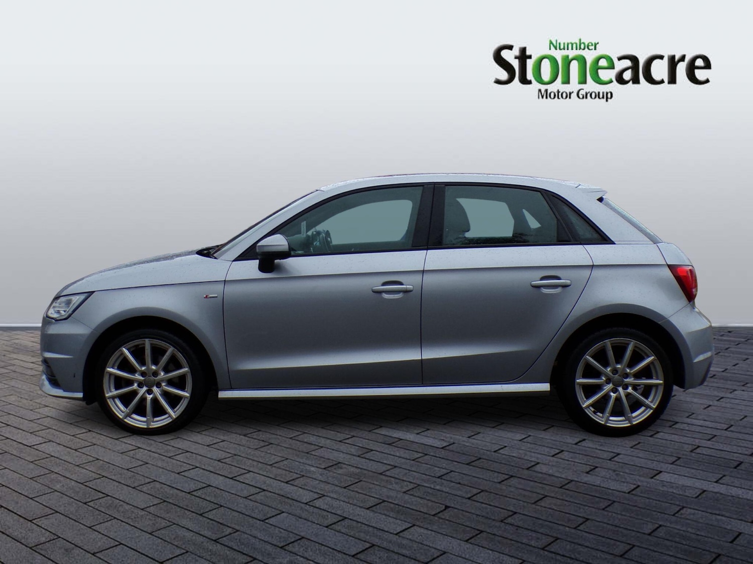 Used Audi A1 2017 for sale - 76689868: Photo 5