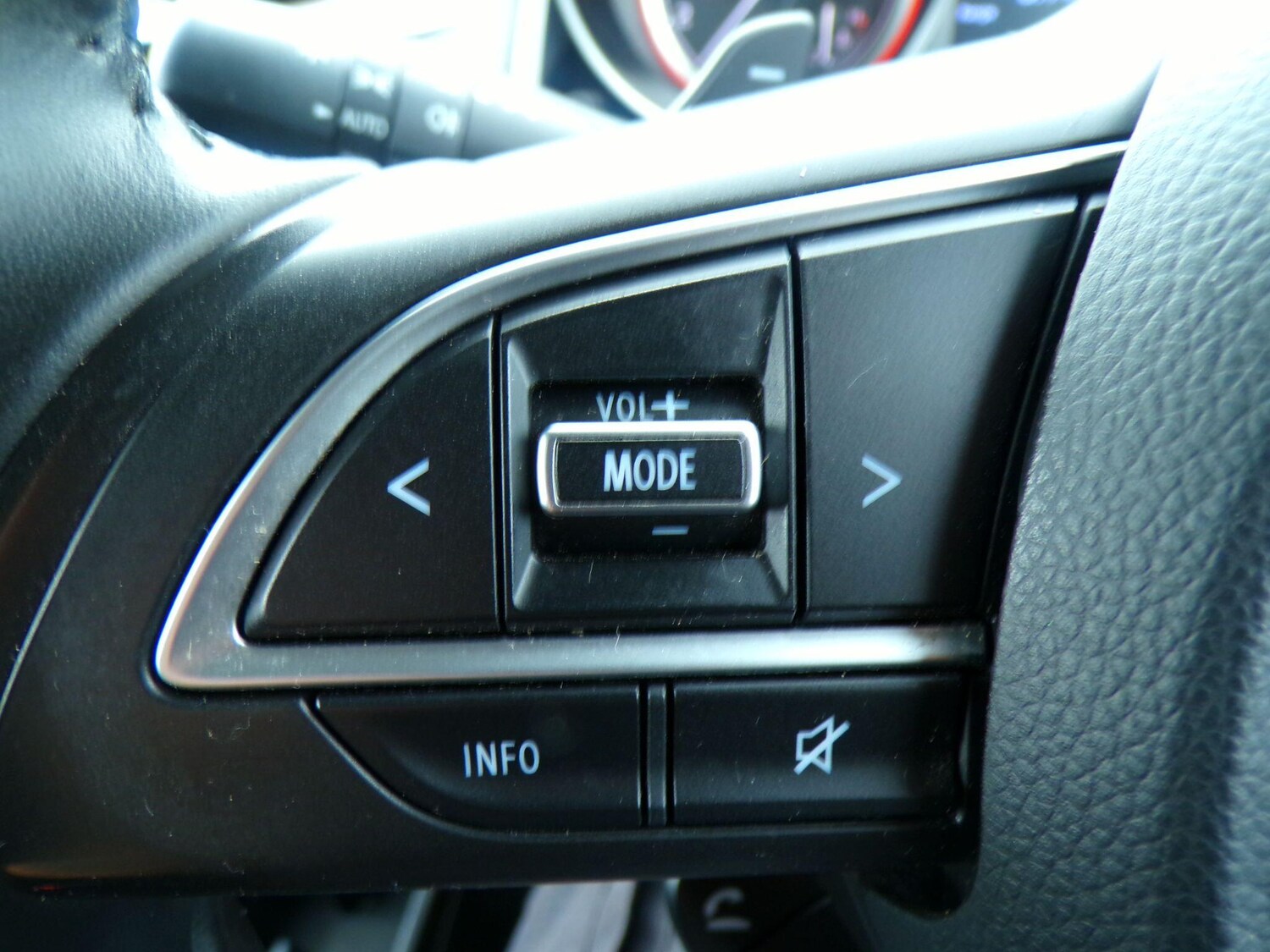 Used Suzuki Swift 2021 for sale - 76294453: Photo 20