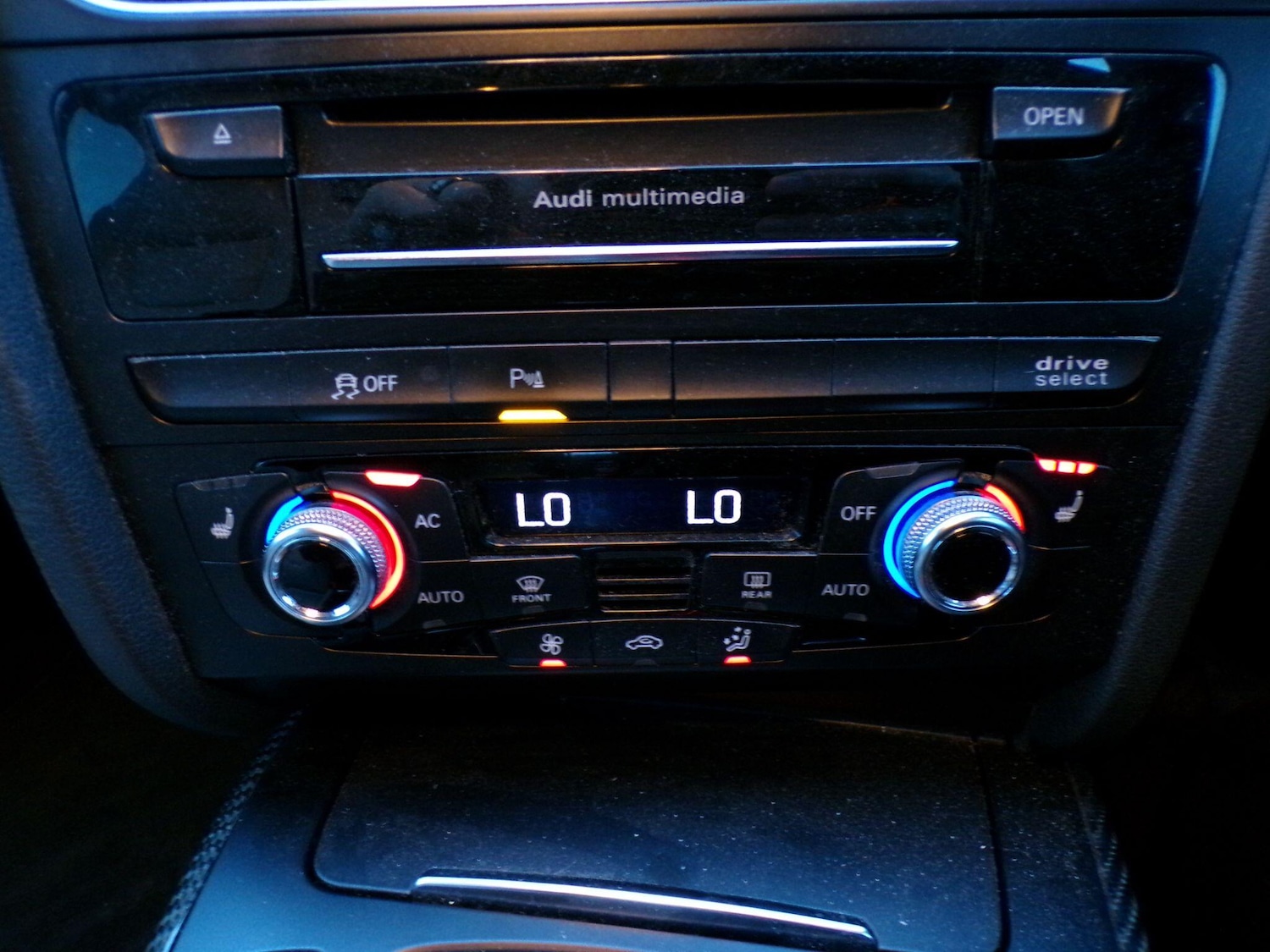 Used Audi RS4 2014 for sale - 76839357: Photo 15