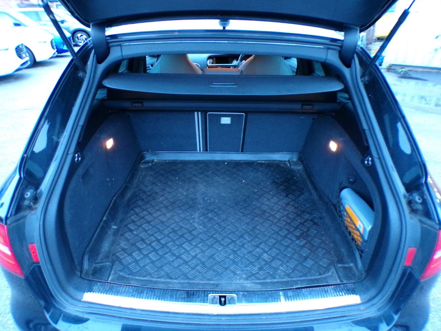 Used Audi RS4 2014 for sale - 76839357: Photo 27