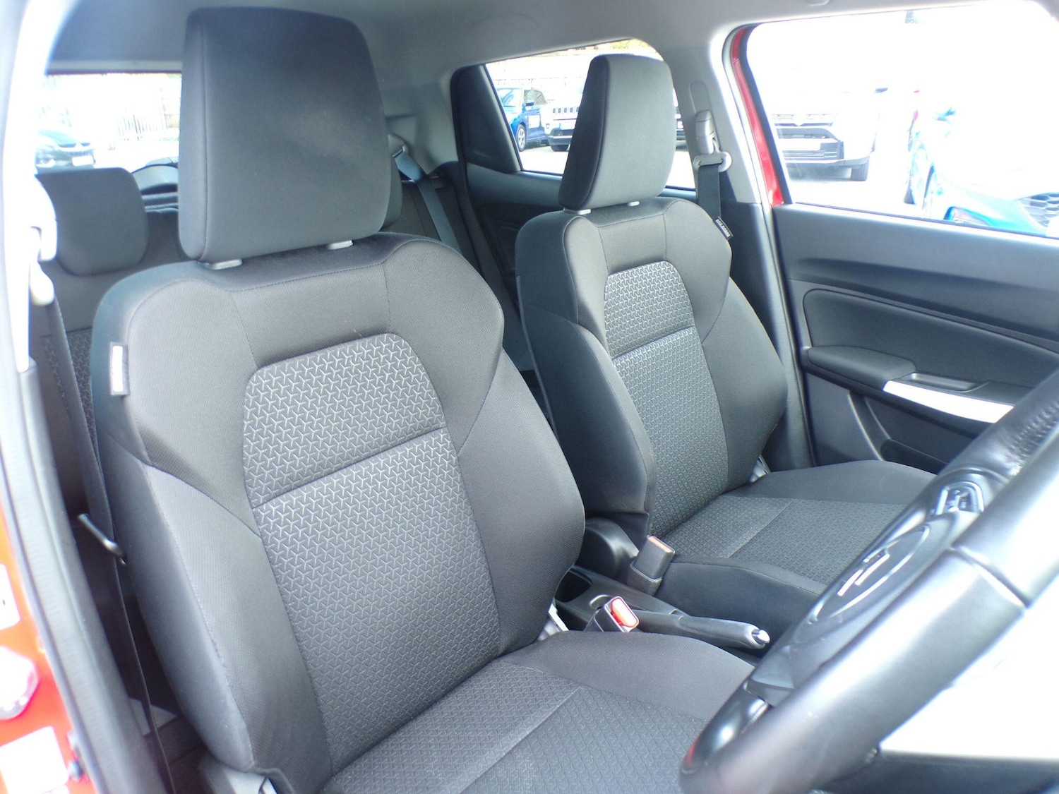 Used Suzuki Swift 2023 for sale - 76137922: Photo 11