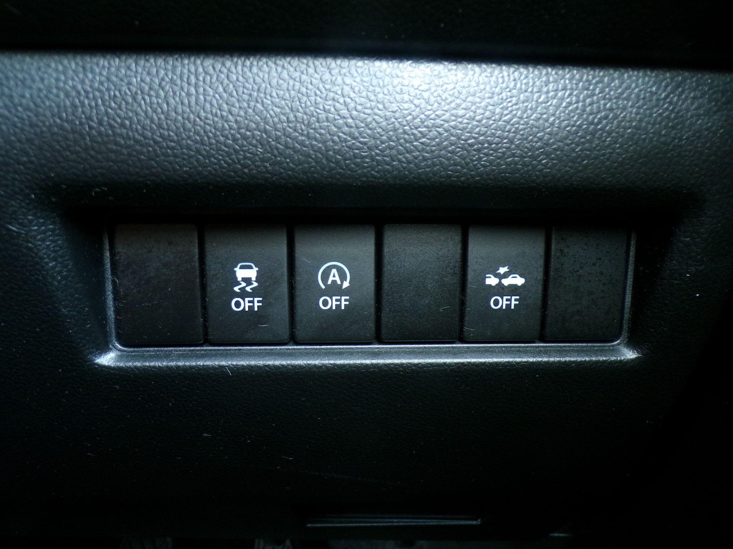 Used Suzuki Swift 2023 for sale - 76137922: Photo 17
