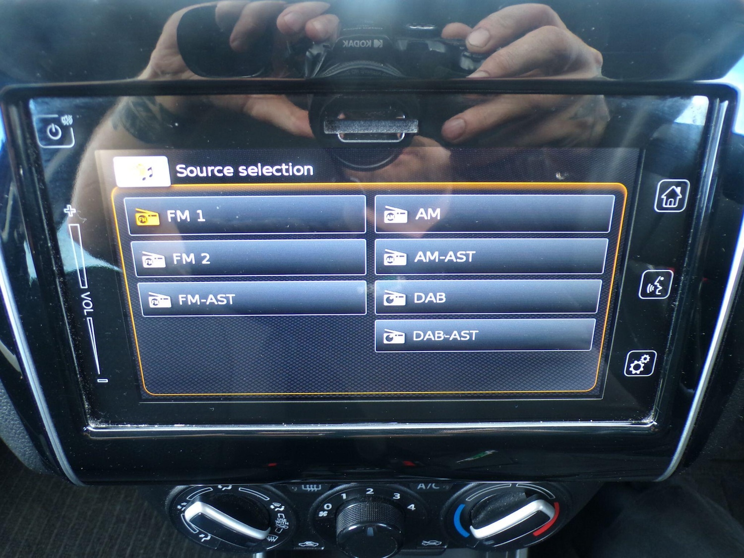 Used Suzuki Swift 2023 for sale - 76137922: Photo 26