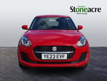 Used Suzuki Swift 2023 for sale - 76137922: Photo 2