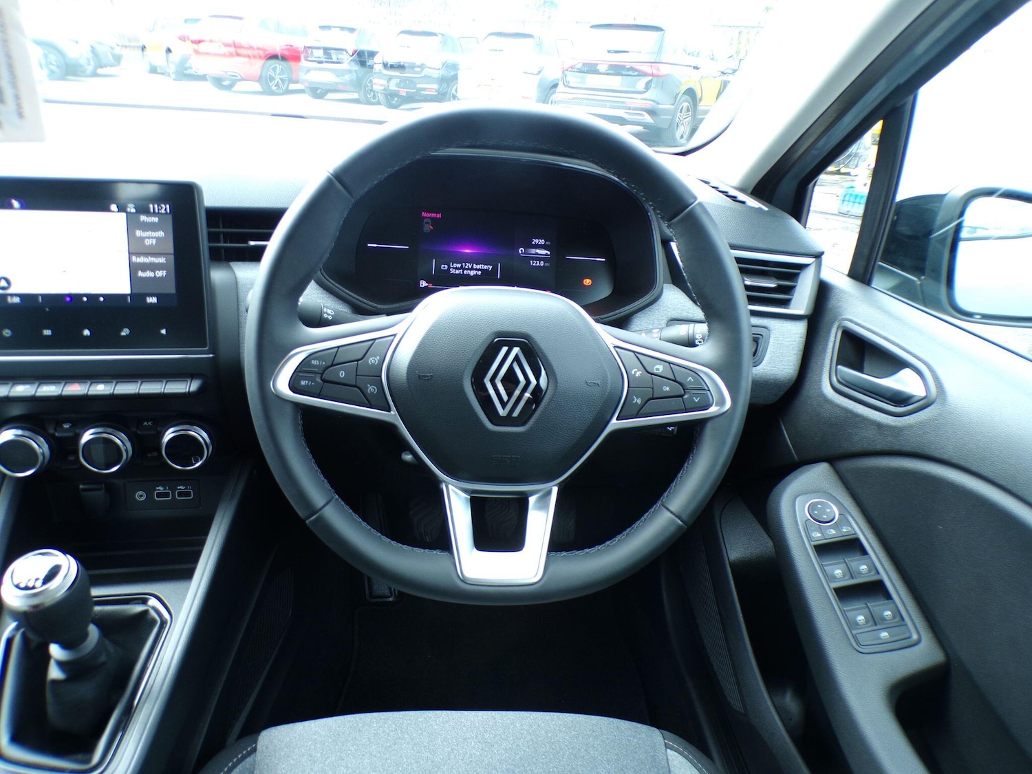 Used Renault Clio 2024 for sale - 77882521: Photo 32