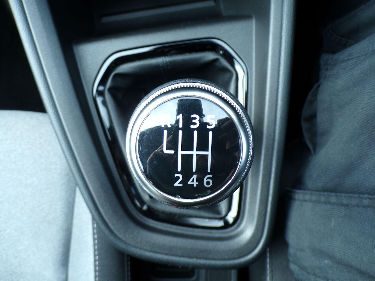 Used Renault Clio 2024 for sale - 77882521: Photo 33