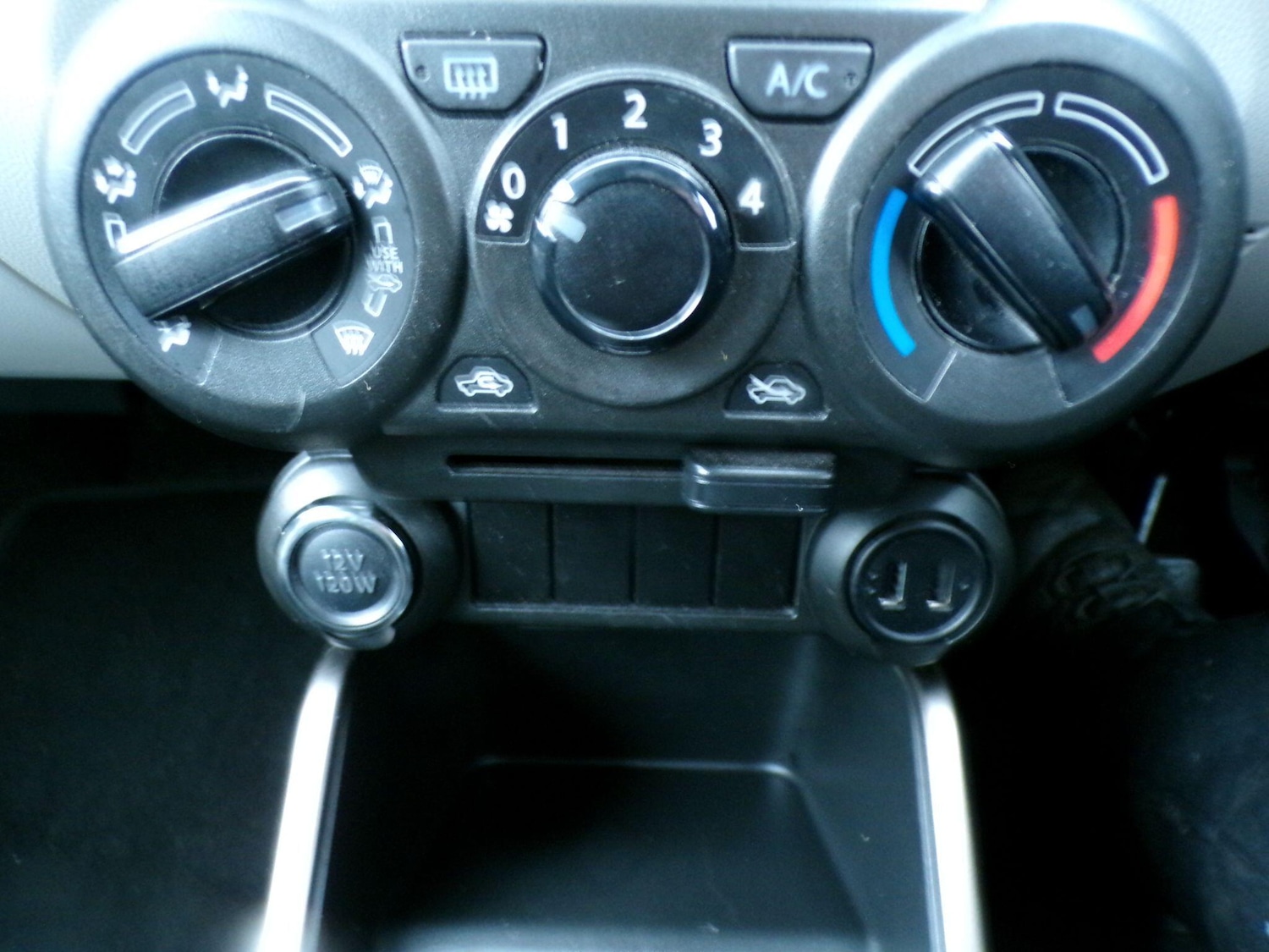 Used Suzuki Ignis 2017 for sale - 77411095: Photo 15