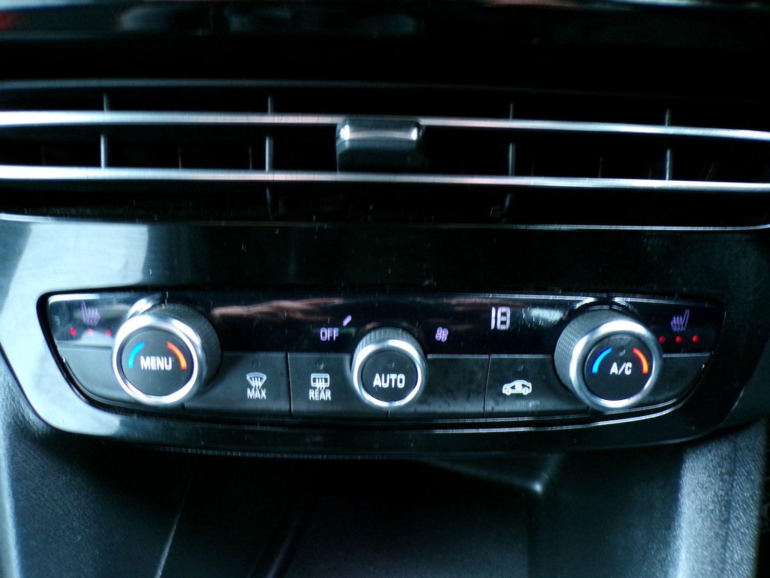 Used Vauxhall Mokka 2023 for sale - 77163023: Photo 16