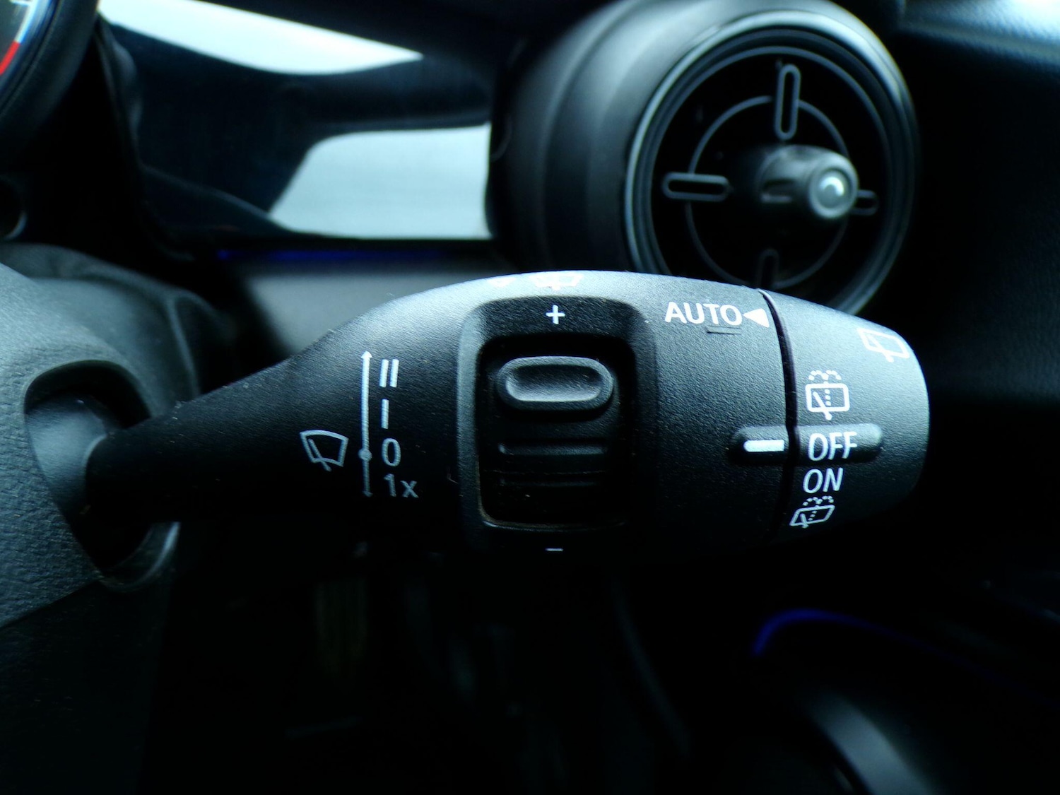 Used MINI Hatch 2022 for sale - 77040010: Photo 18