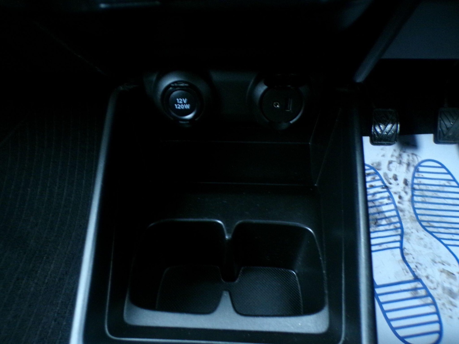 Used Suzuki Swift 2023 for sale - 77238564: Photo 16