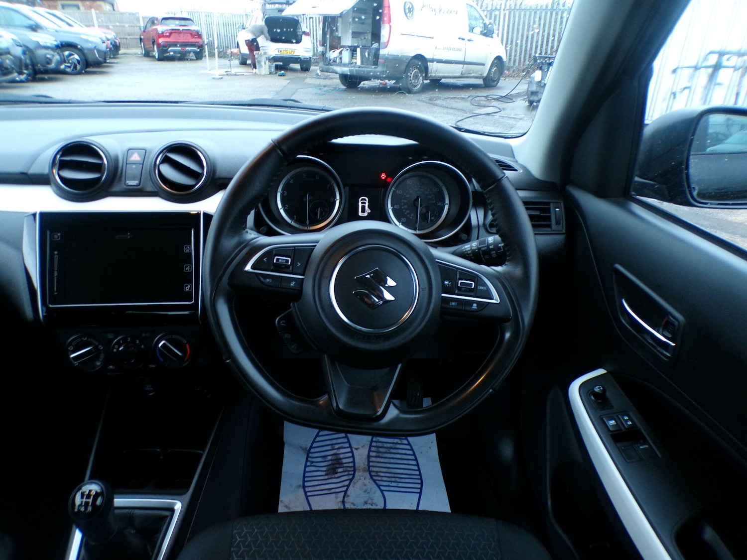 Used Suzuki Swift 2023 for sale - 77238564: Photo 30