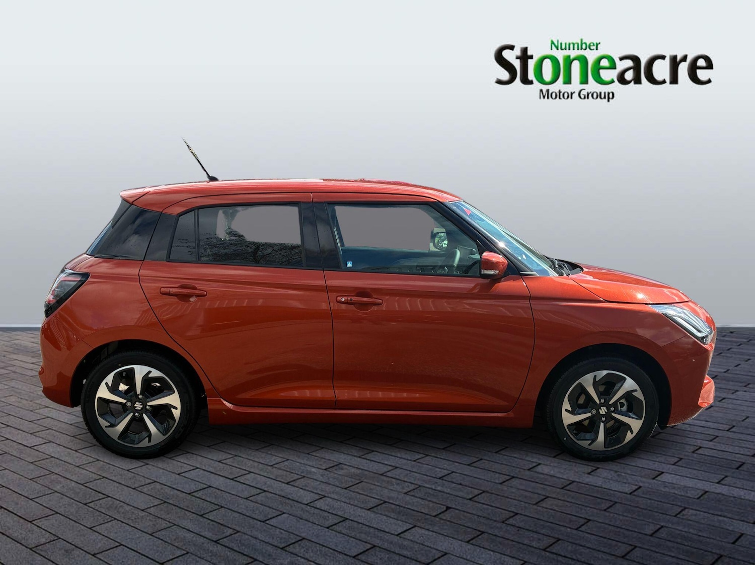 Used Suzuki Swift for sale - 78136066: Photo 2