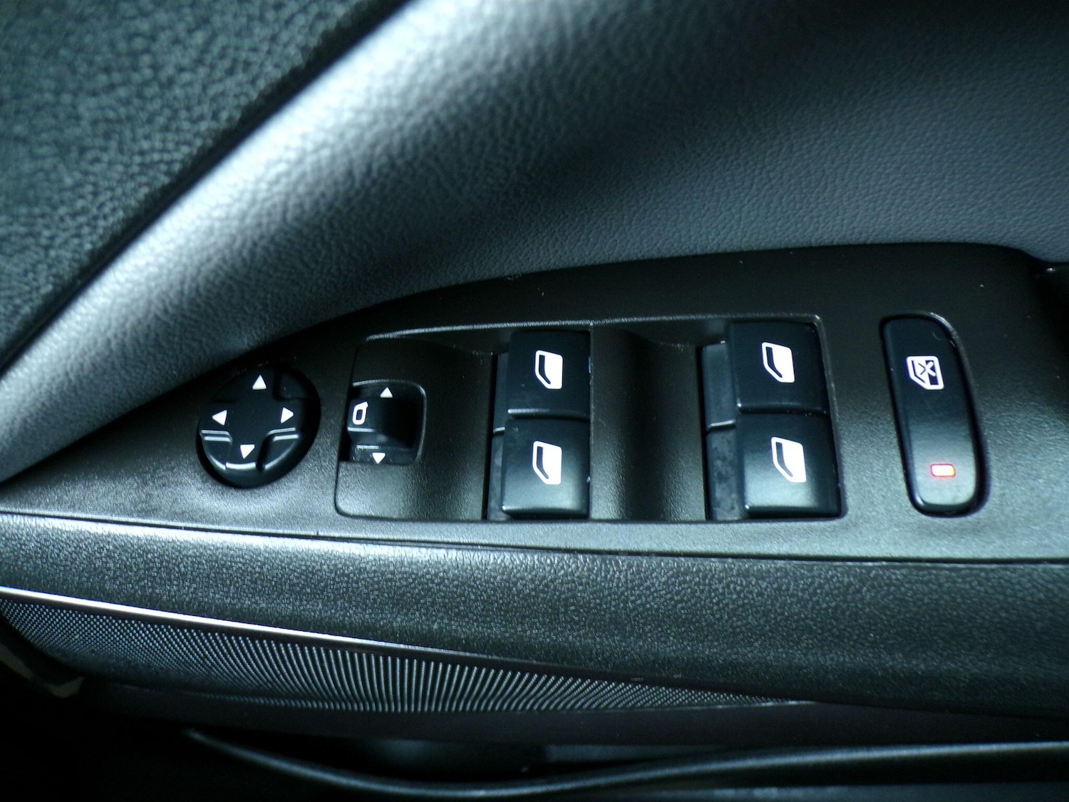 Used Vauxhall Crossland X 2019 for sale - 76727833: Photo 18