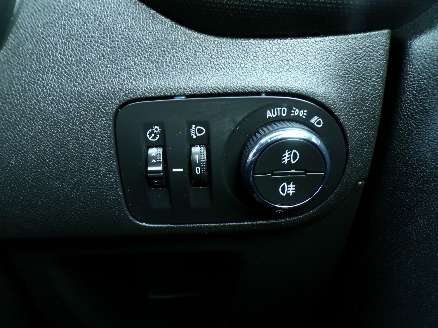 Used Vauxhall Crossland X 2019 for sale - 76727833: Photo 19