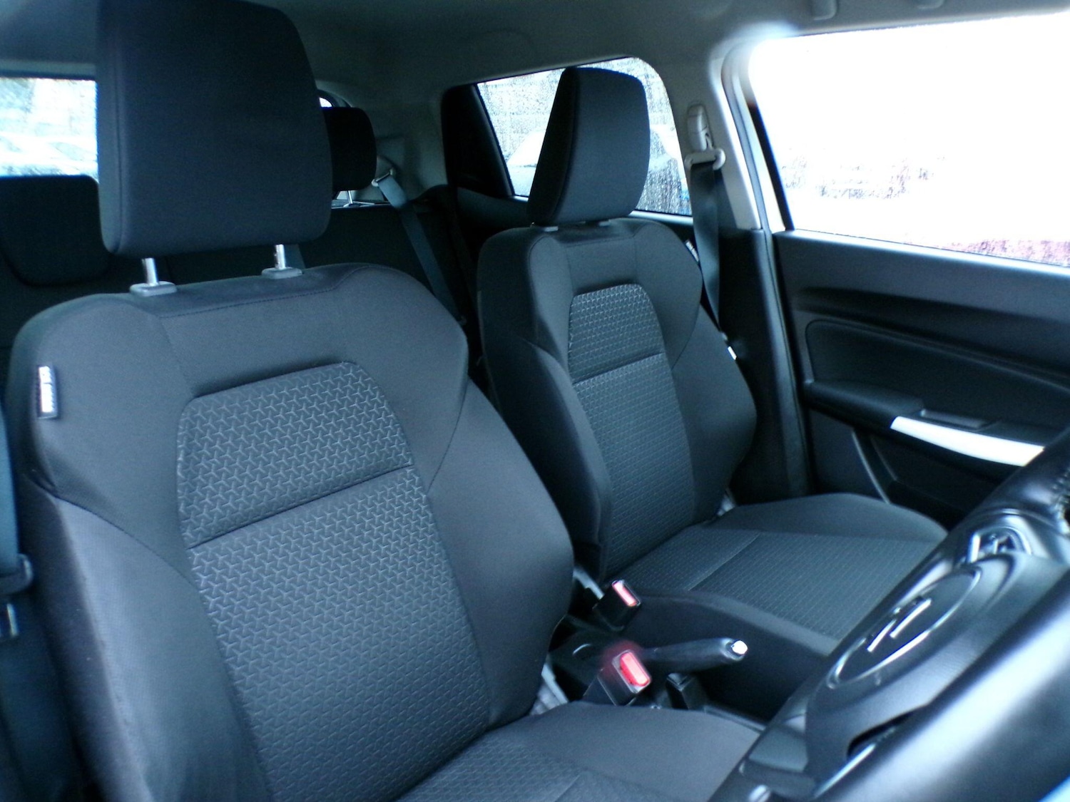 Used Suzuki Swift 2021 for sale - 76953281: Photo 13