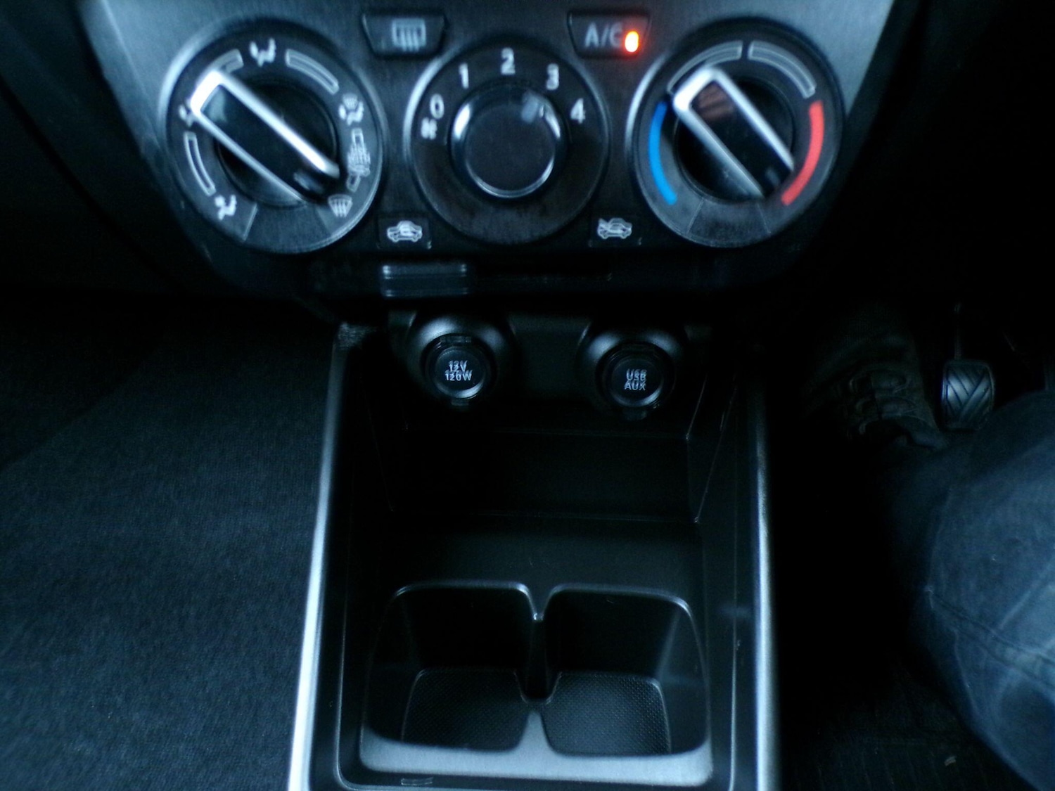 Used Suzuki Swift 2021 for sale - 76953281: Photo 17