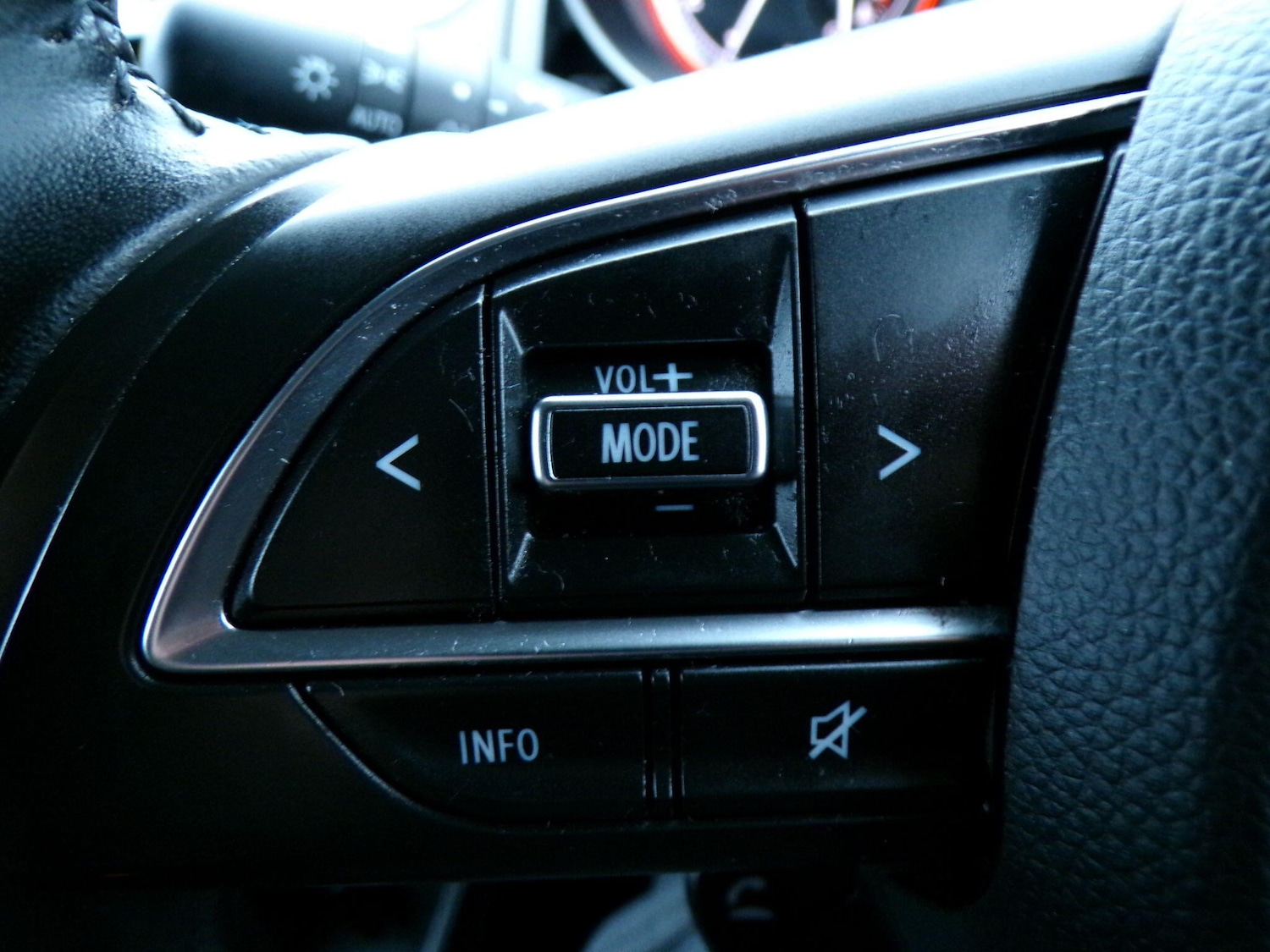 Used Suzuki Swift 2021 for sale - 76953281: Photo 21