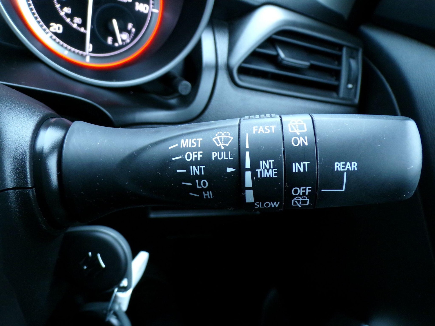 Used Suzuki Swift 2021 for sale - 76953281: Photo 22