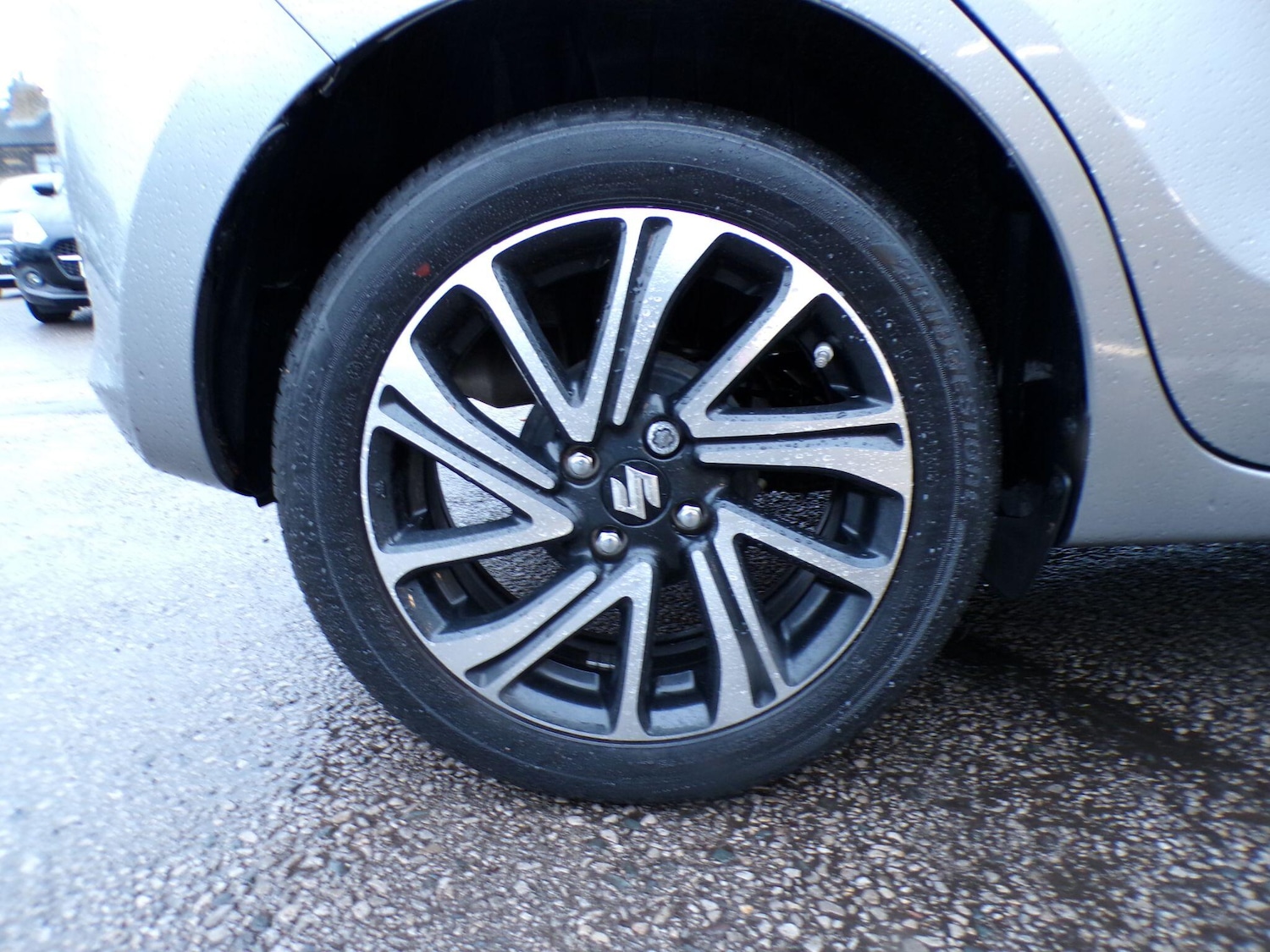 Used Suzuki Swift 2021 for sale - 76953281: Photo 23