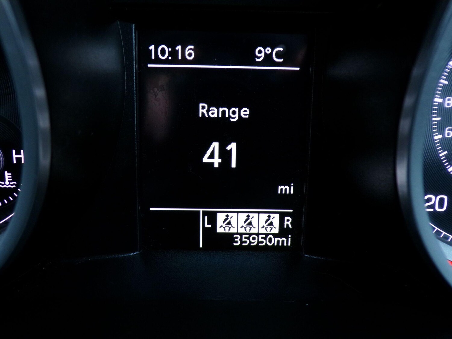 Used Suzuki Swift 2021 for sale - 76953281: Photo 28