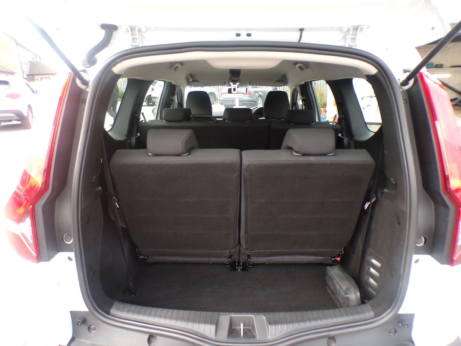 Used Dacia Jogger 2023 for sale - 76759350: Photo 23