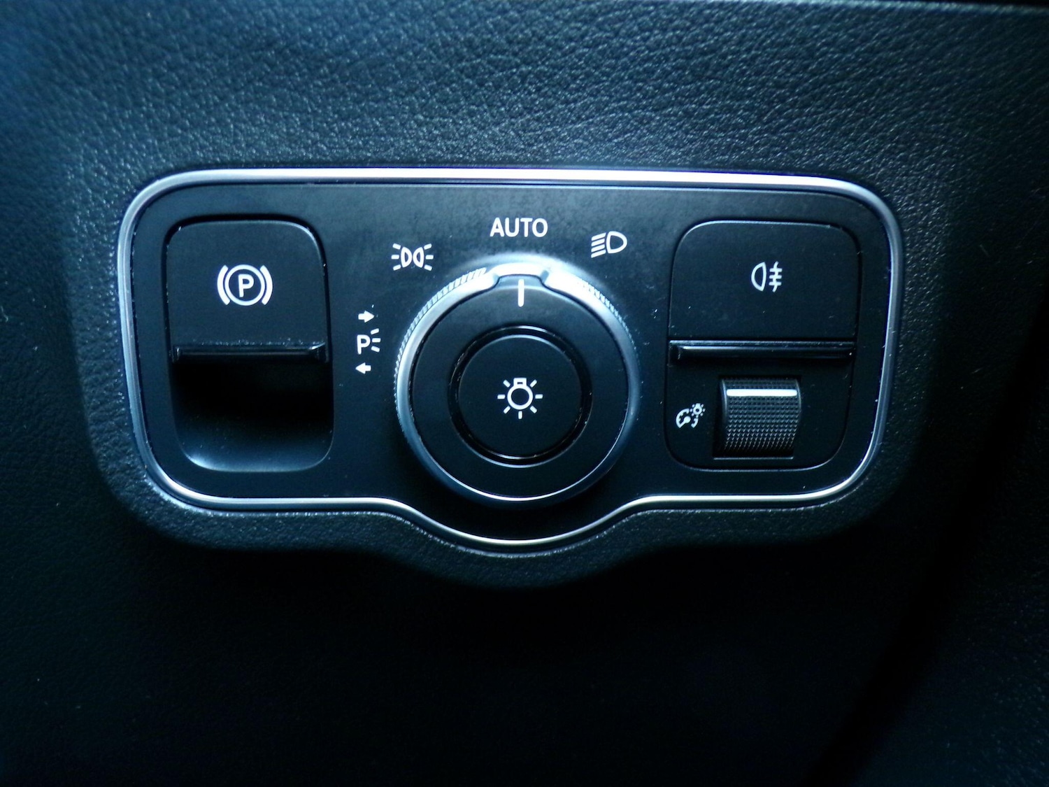 Used Mercedes-Benz B Class 2020 for sale - 77657489: Photo 16