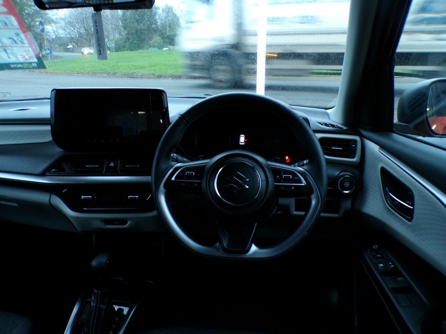 Used Suzuki Swift for sale - 77330939: Photo 11