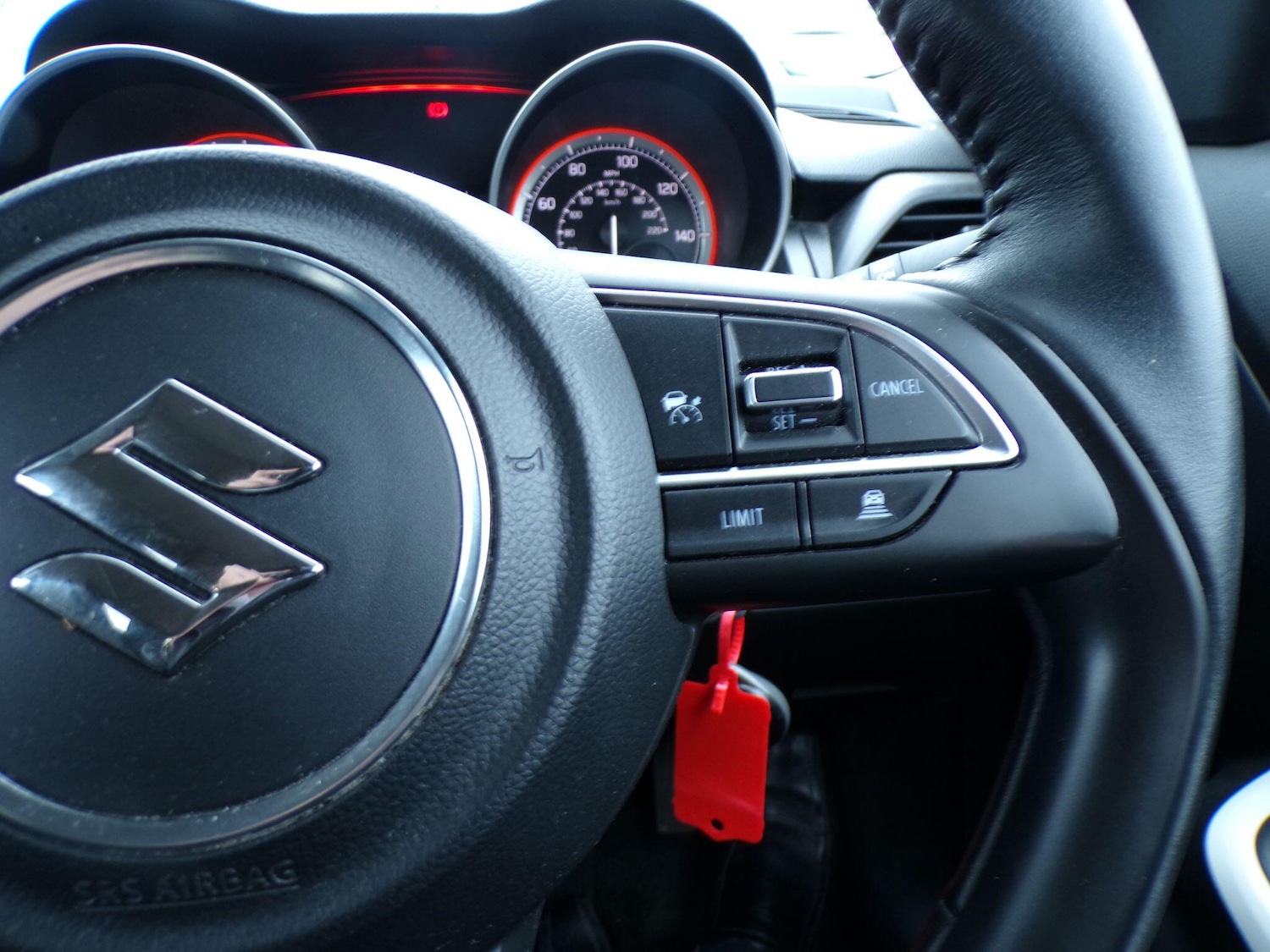 Used Suzuki Swift 2024 for sale - 78148318: Photo 17