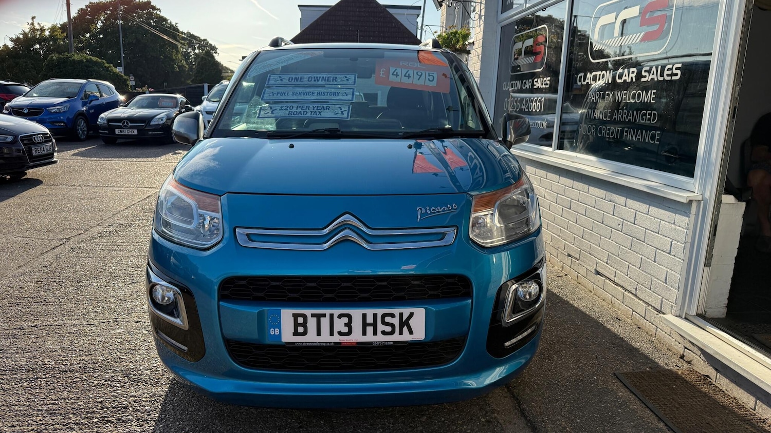 Used Citroen C3 Picasso 2013 for sale - 76988359: Photo 2