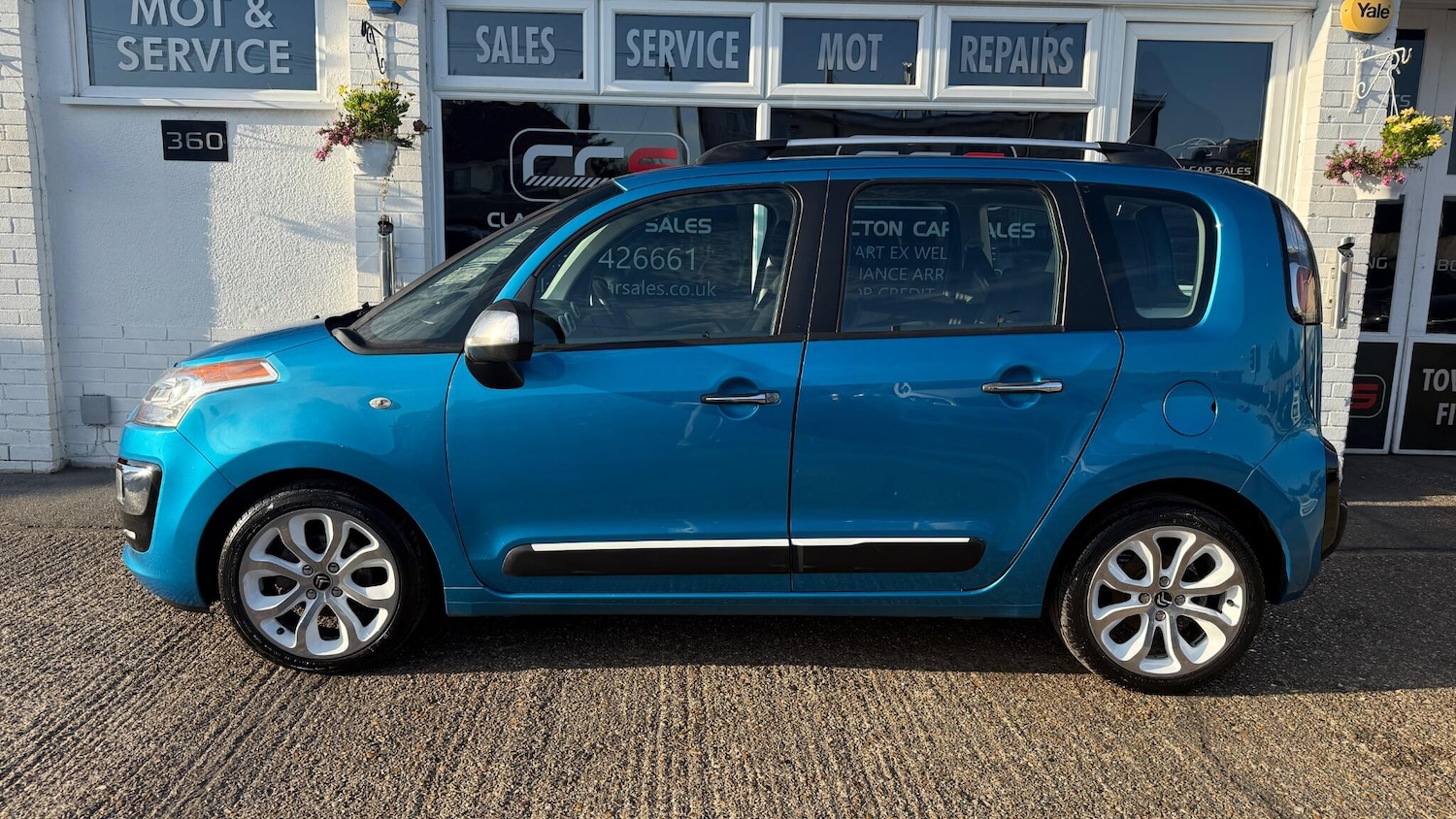 Used Citroen C3 Picasso 2013 for sale - 76988359: Photo 4