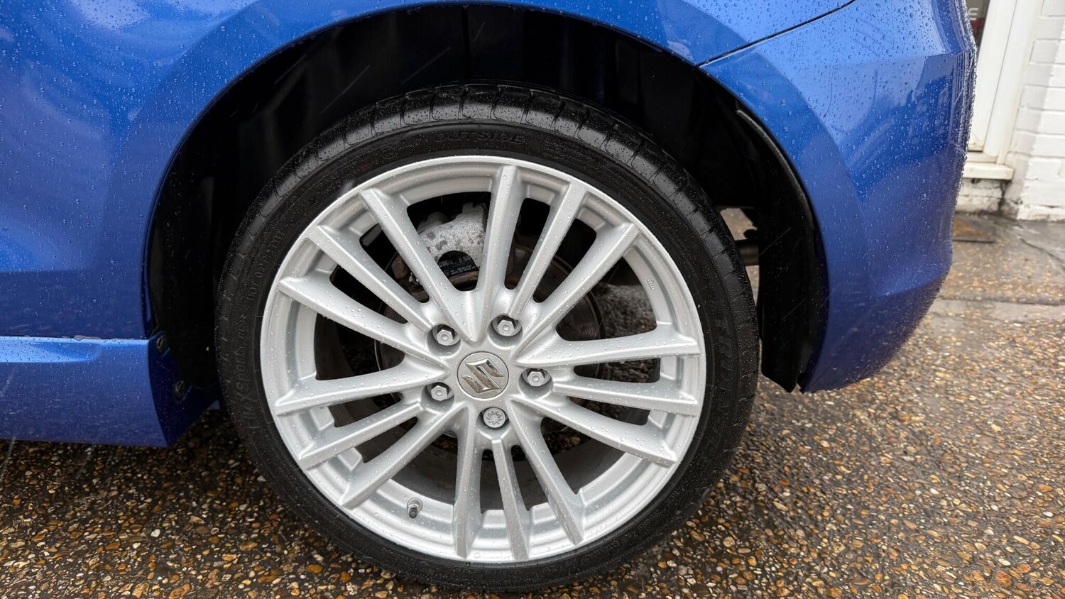 Used Suzuki Swift 2015 for sale - 77376598: Photo 17