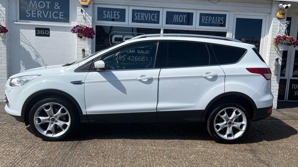 Used Ford Kuga 2015 for sale - 74811350: Photo 4