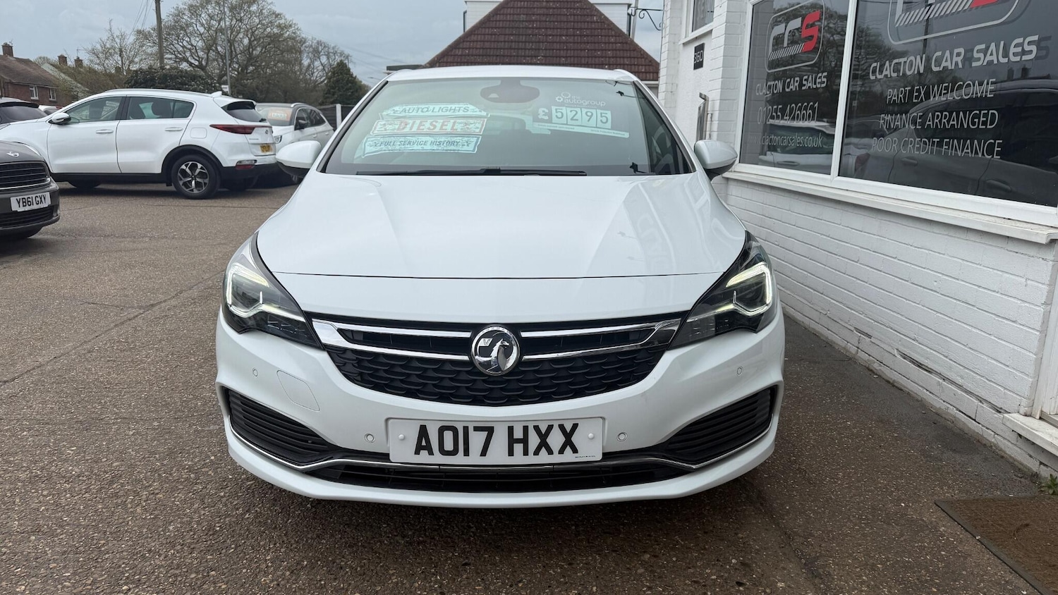 Used Vauxhall Astra 2017 for sale - 78206035: Photo 2