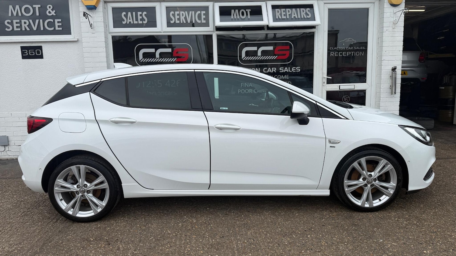 Used Vauxhall Astra 2017 for sale - 78206035: Photo 8