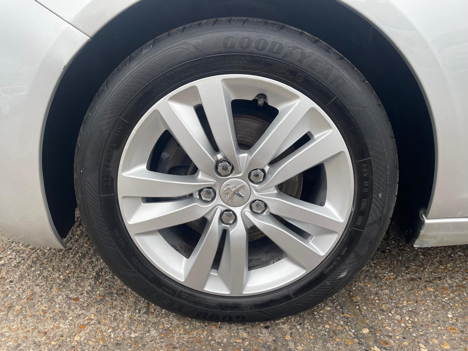 Used Peugeot 308 2014 for sale - 78136838: Photo 19