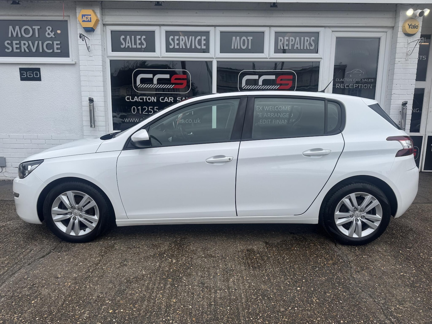 Used Peugeot 308 2015 for sale - 77551362: Photo 4