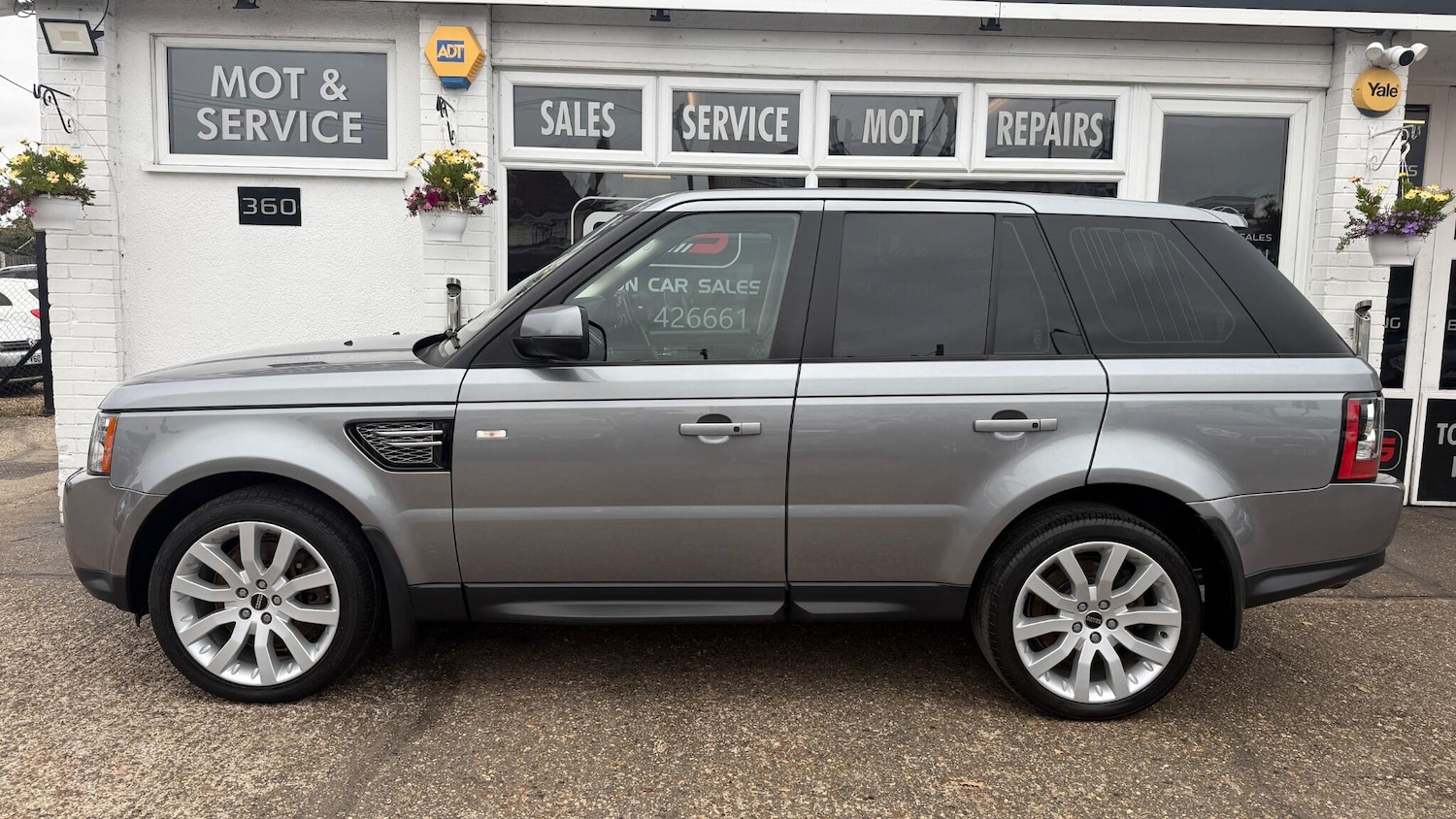 Used Land Rover Range Rover Sport 2013 for sale - 76992638: Photo 4